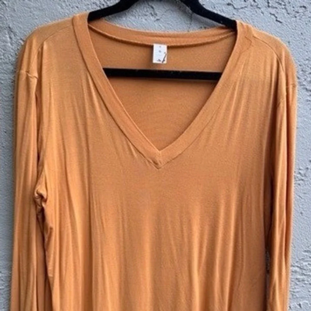 MTS Mustard Top Bamboo Boho Earthy Capsule Minimalist V-Neck Long Sleeve - Picture 3 of 7